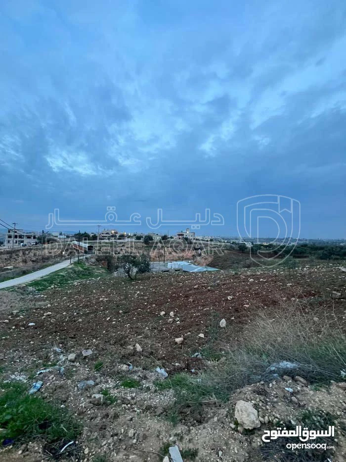 أرض في قم-الوسطية بقرب شارع الستين - 102,000 دأ - صورة 1